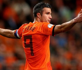 开云体育下载-上海队强压火箭，约基奇刷新纪录，当东方智慧遇上西方天赋