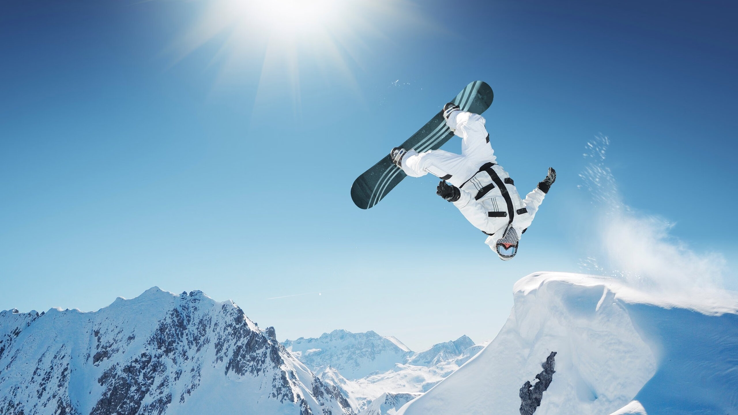 库尔图瓦爆发,马赛正面击溃沙特,一场被误读的胜利与足球的全球真相