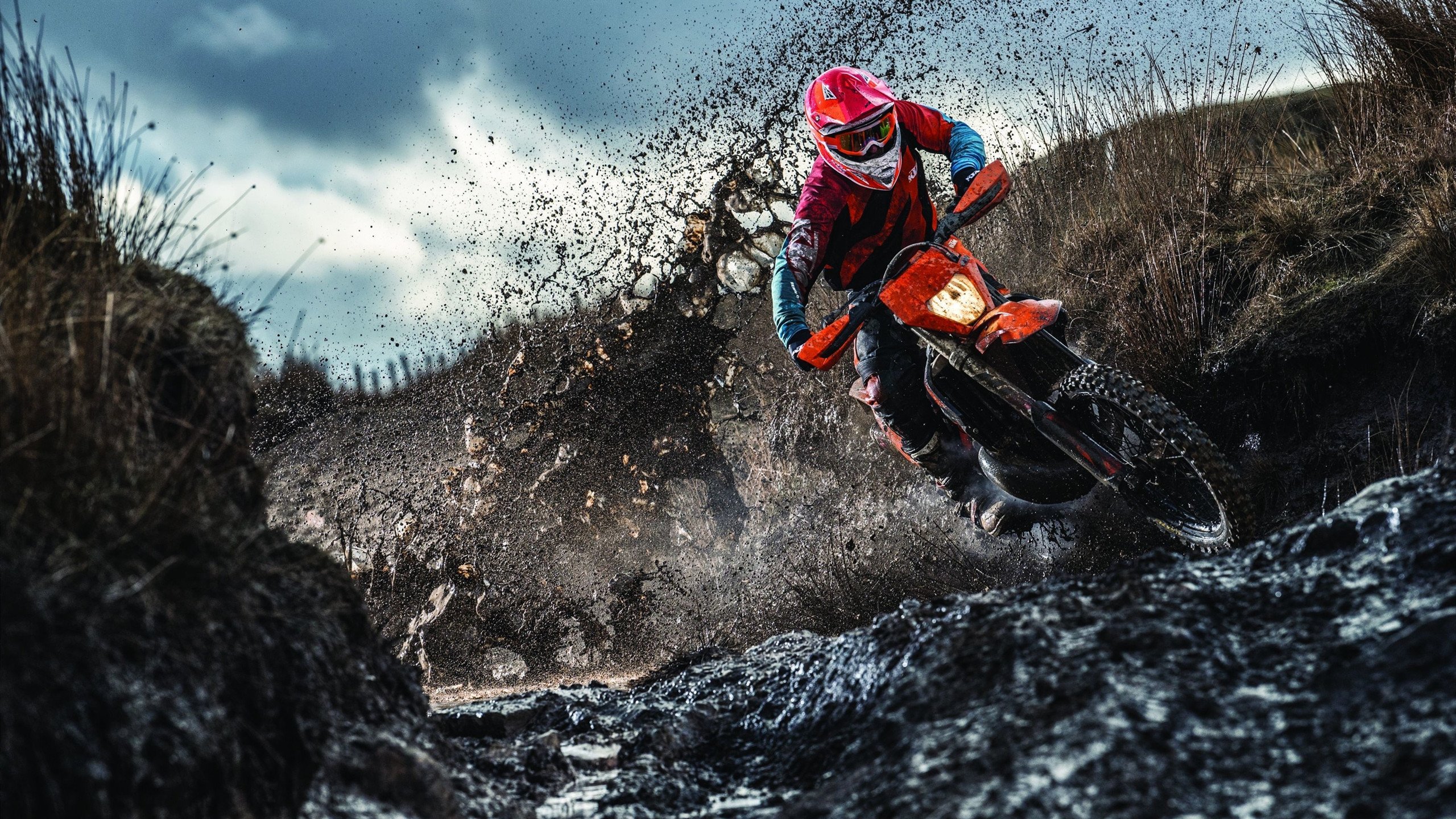 哈利伯顿的英超争冠接管，当篮球骑士掀翻马刺的战术风暴